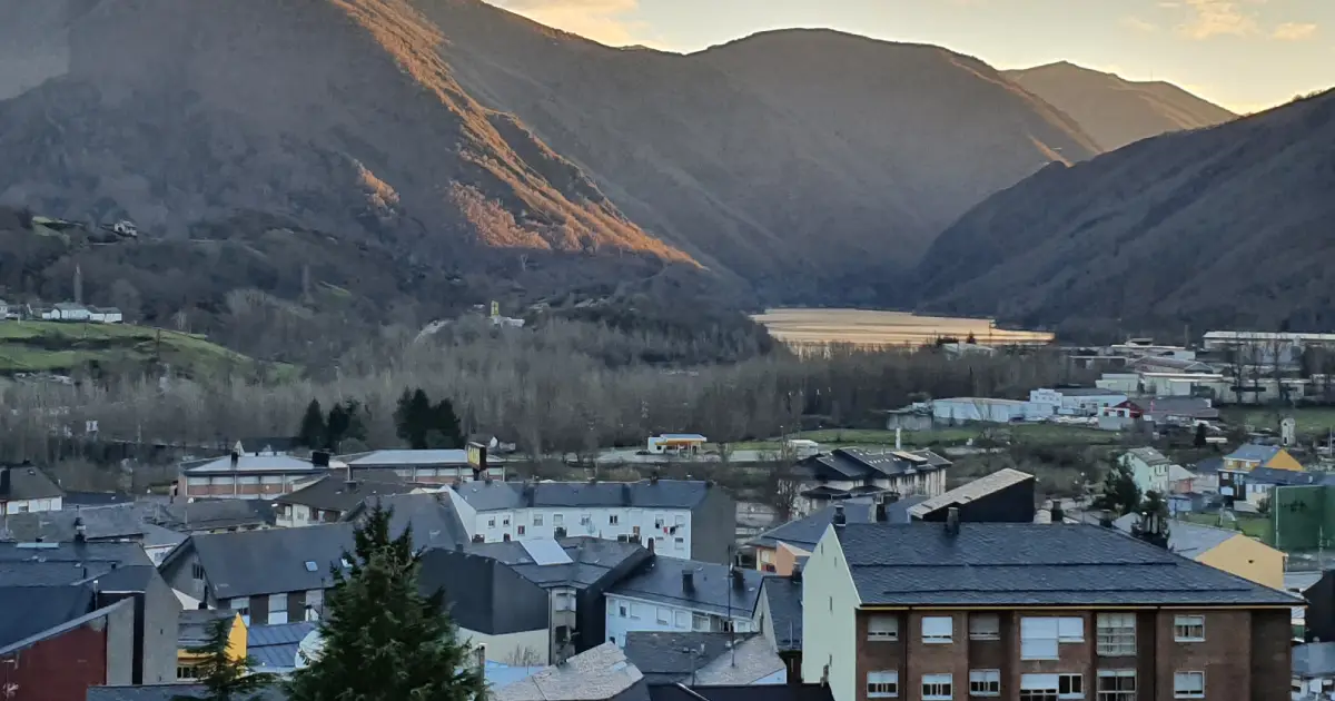 Valle de Laciana y Villablino — diseño web y SEO para negocios de turismo de montaña